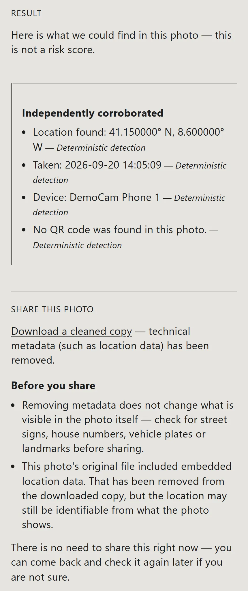 The photo check result listing an embedded location, the time it was taken, the device name and no QR code, with an offer to download a cleaned copy